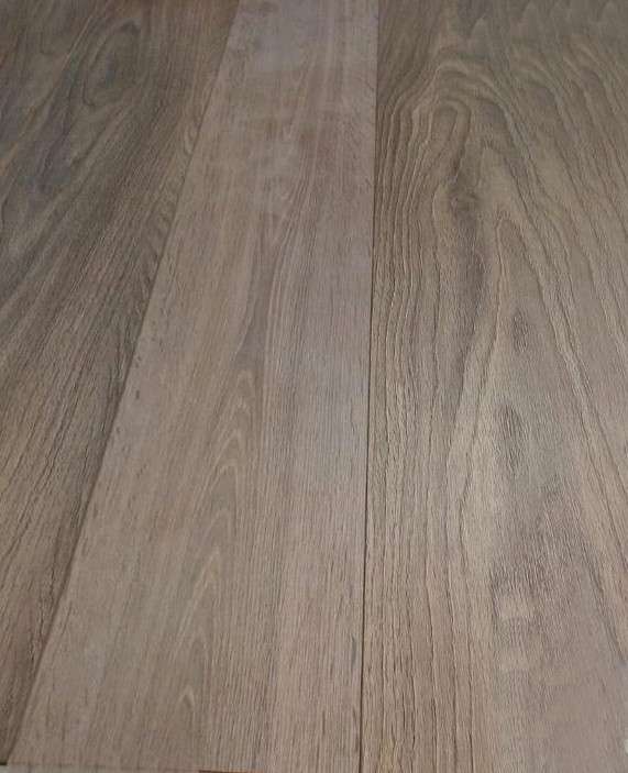 Izbor laminata u Market Parket prodavnici 2021 #322