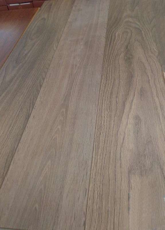 Izbor laminata u Market Parket prodavnici 2021 #321